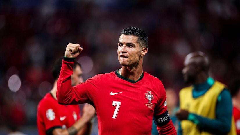 kaiyun.com：🙊阿诺德打入世界波后，模仿贝林厄姆庆祝动作.